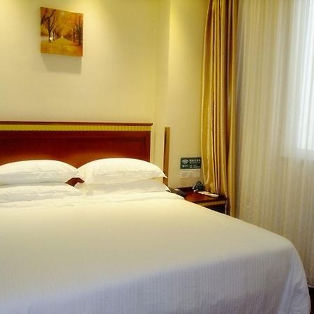 Greentree Inn Chongqing North Railway Station Express Hotel Bagian luar foto