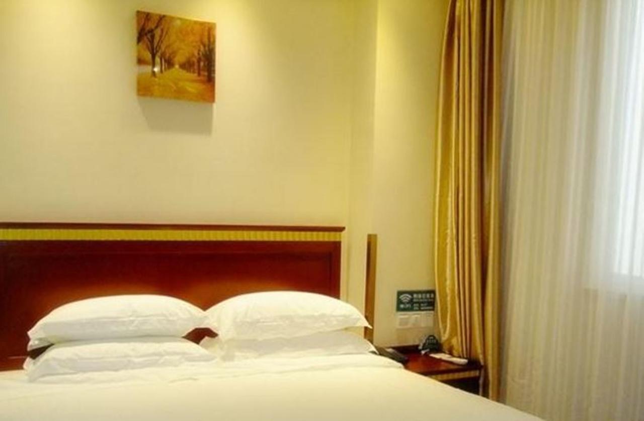 Greentree Inn Chongqing North Railway Station Express Hotel Bagian luar foto